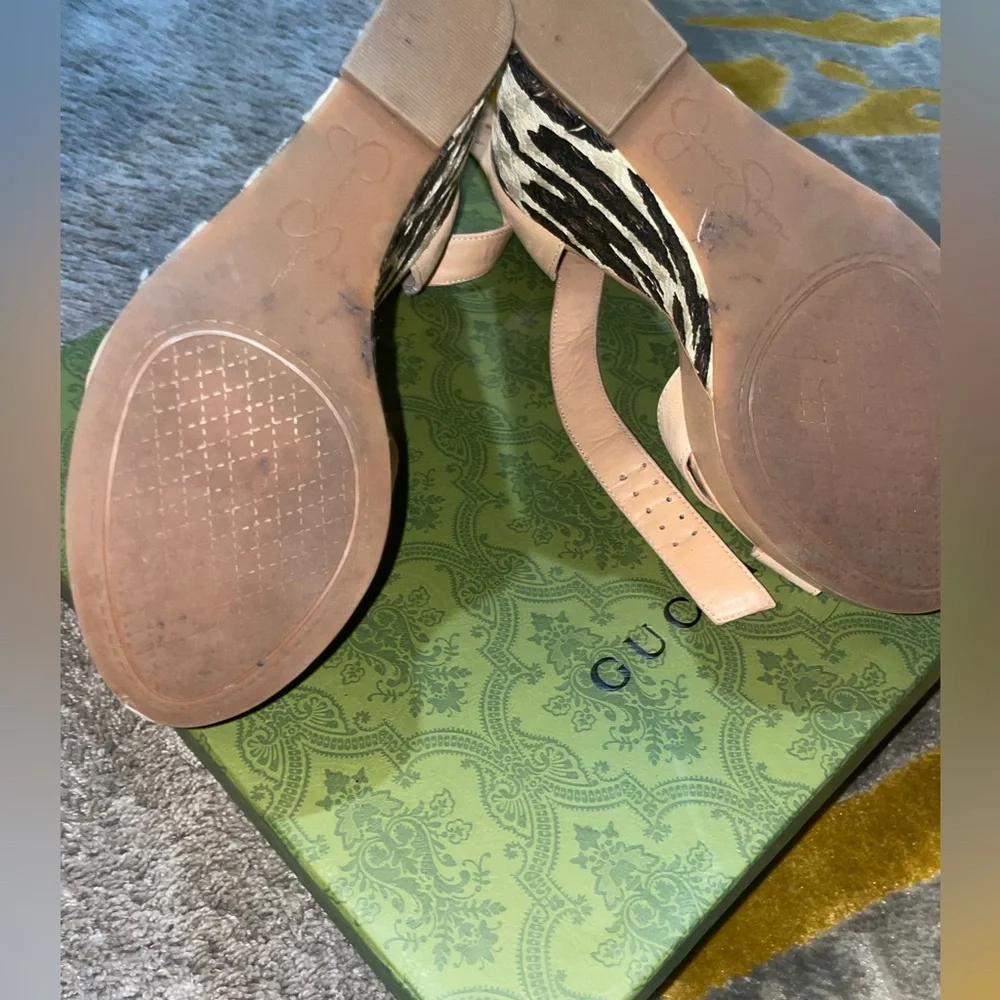 Jessica Simpson wedges with cheetah on the heel - Picture 2 of 11